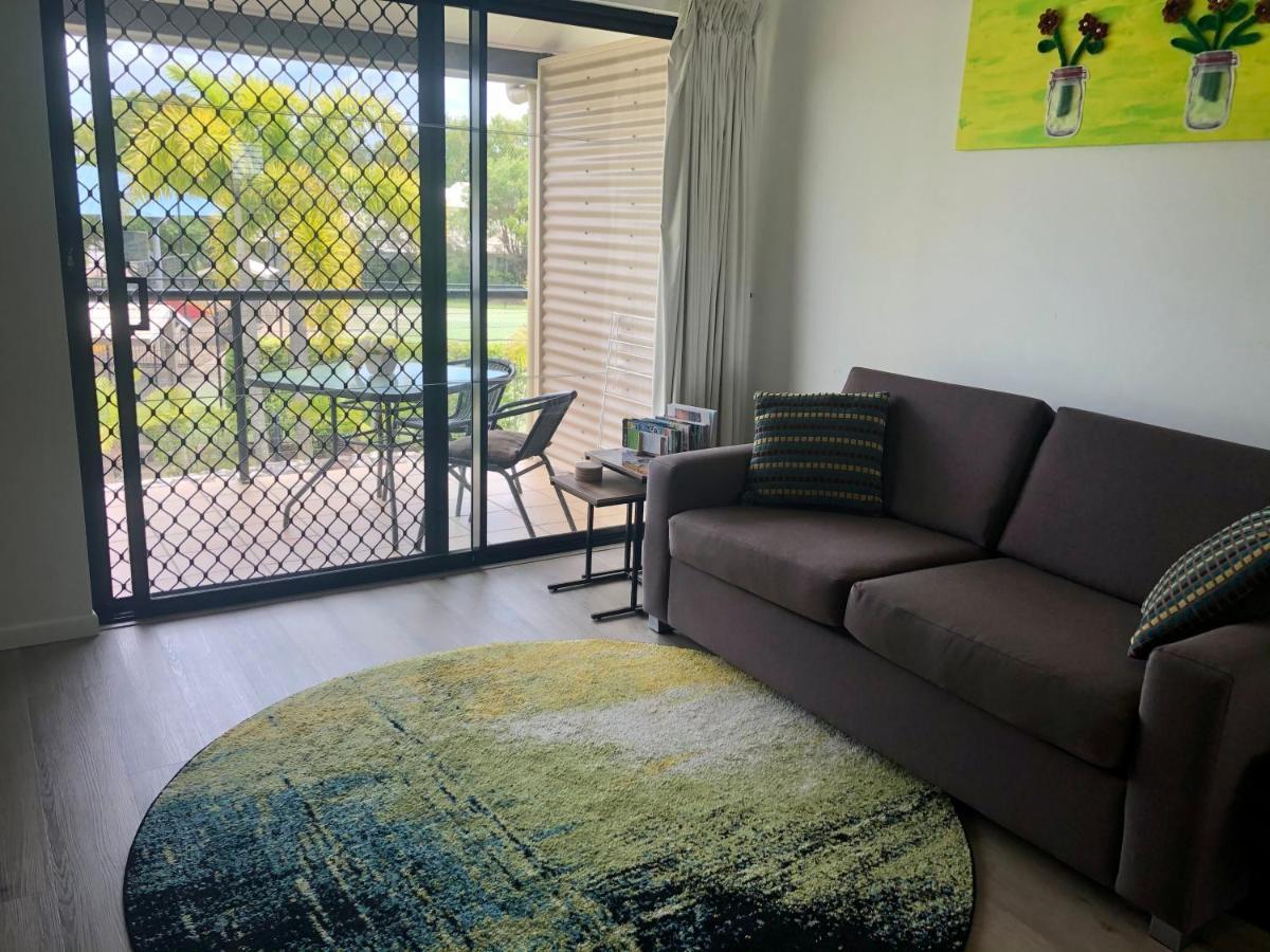 Apartment In 4* Resort - Pool Views - Great Location Noosaville Exterior photo